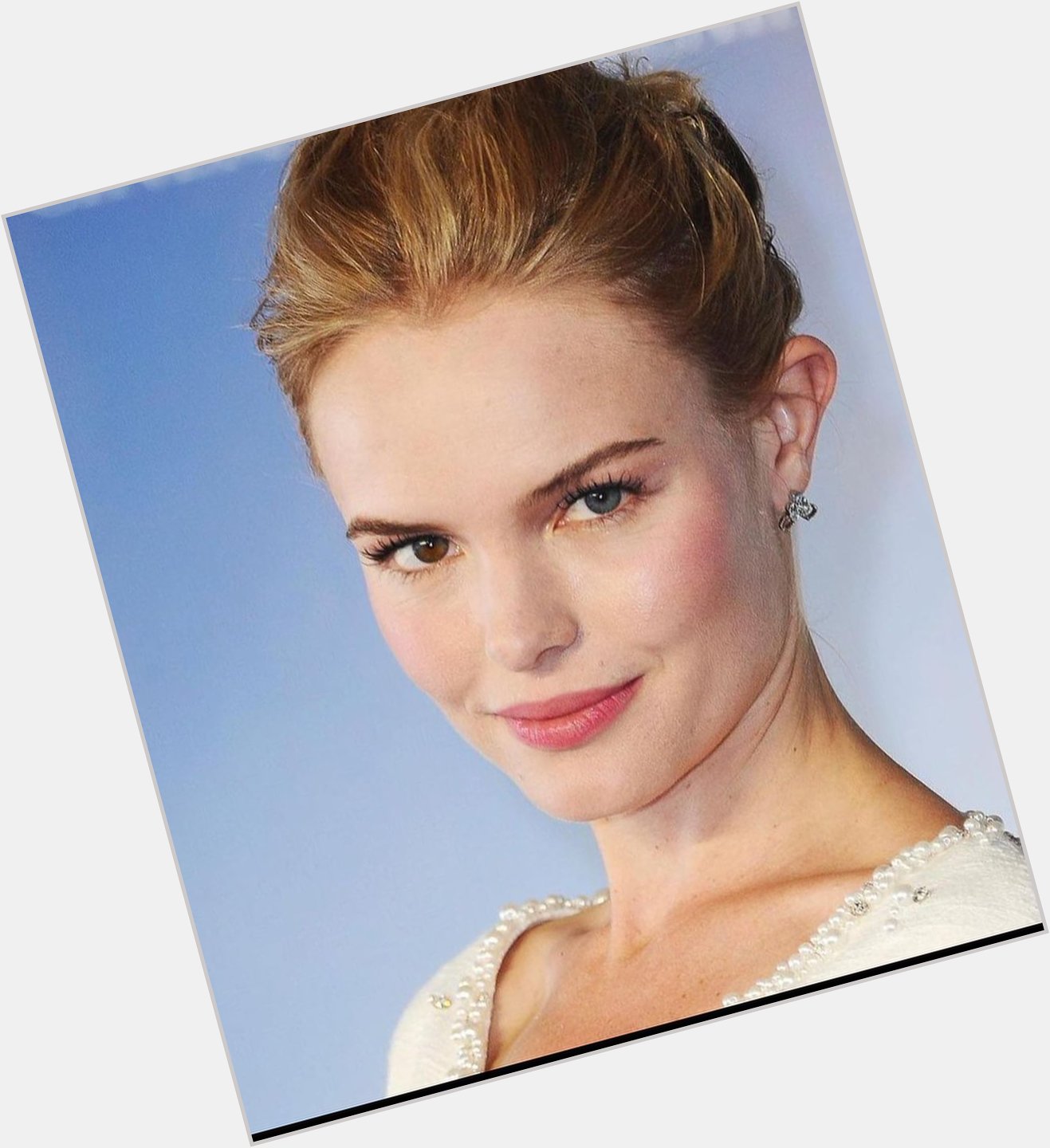 Happy Birthday to Kate Bosworth .
(January 2, 1983) 