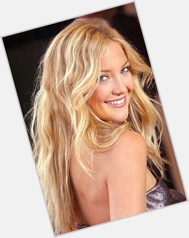 Happy Birthday to the pretty Kate Hudson who turns 41 today. 