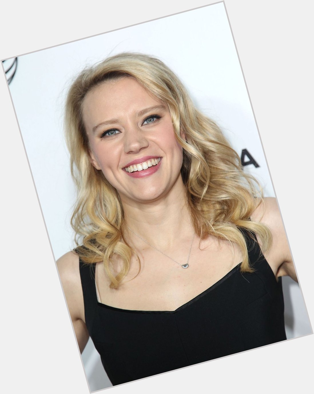 Wishing a Happy Birthday to actress and comedian Kate McKinnon Kate via 