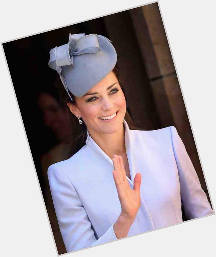 Happy 33rd Birthday to the very Glamorous Duchess of Cambridge Kate Middleton! What would you buy her for a gift? 