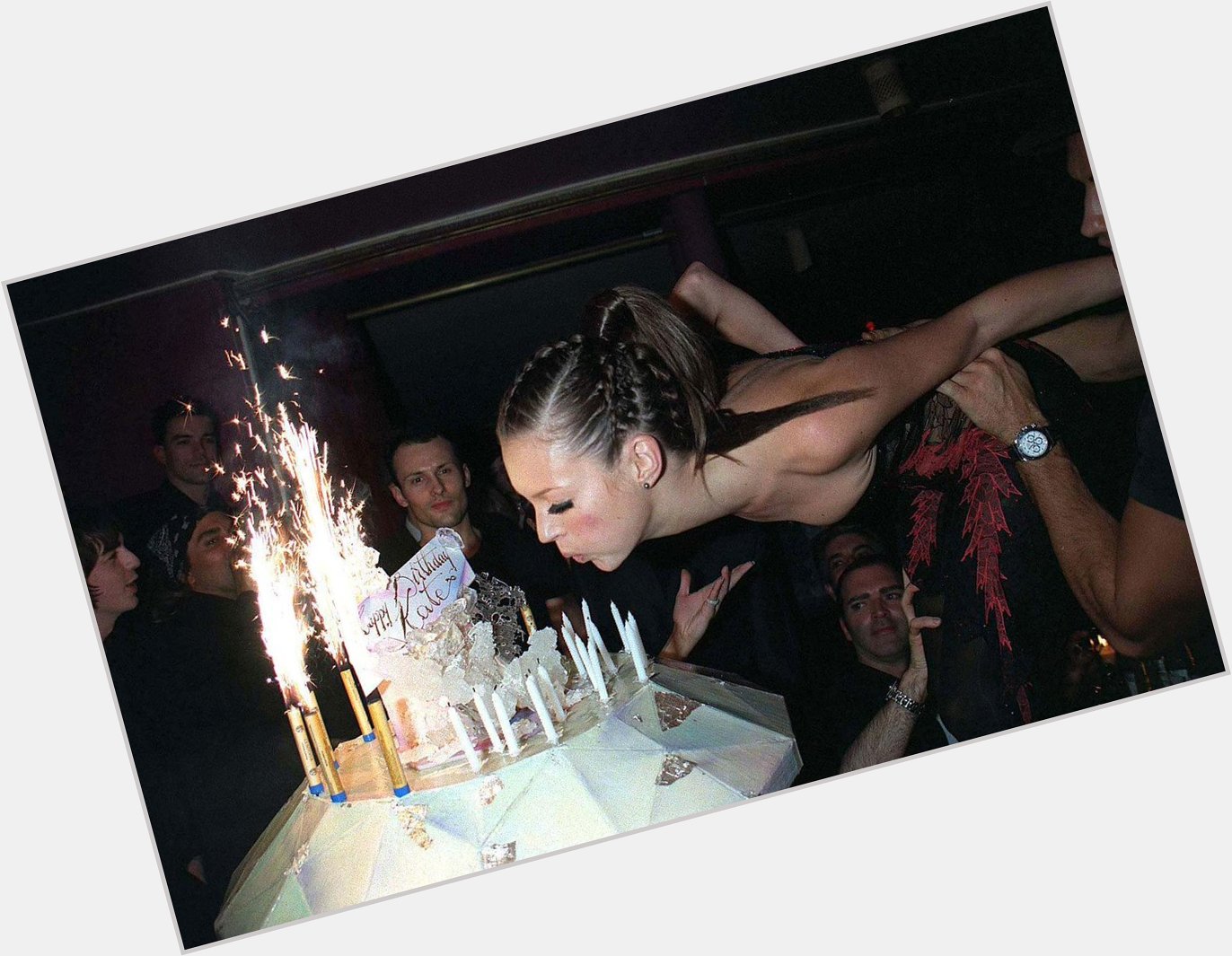 Happy birthday Kate Moss! Her 5 best forever young party looks:  
