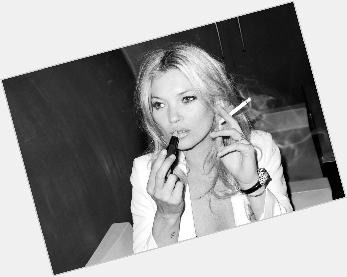 \"I haven t partied since last Friday.\"
Happy belated birthday to our favorite bad girl, Kate Moss! 