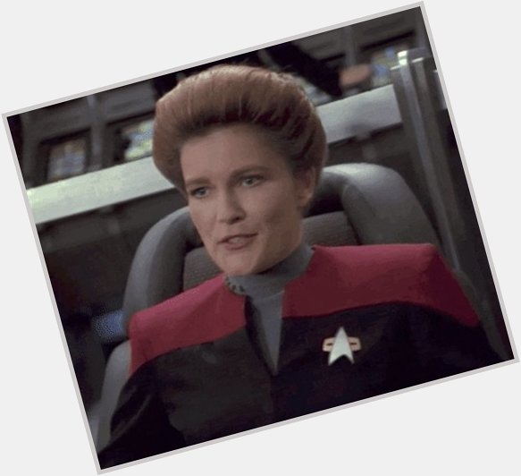 Happy birthday to Kate Mulgrew ! - fantastic captain of Voyager 