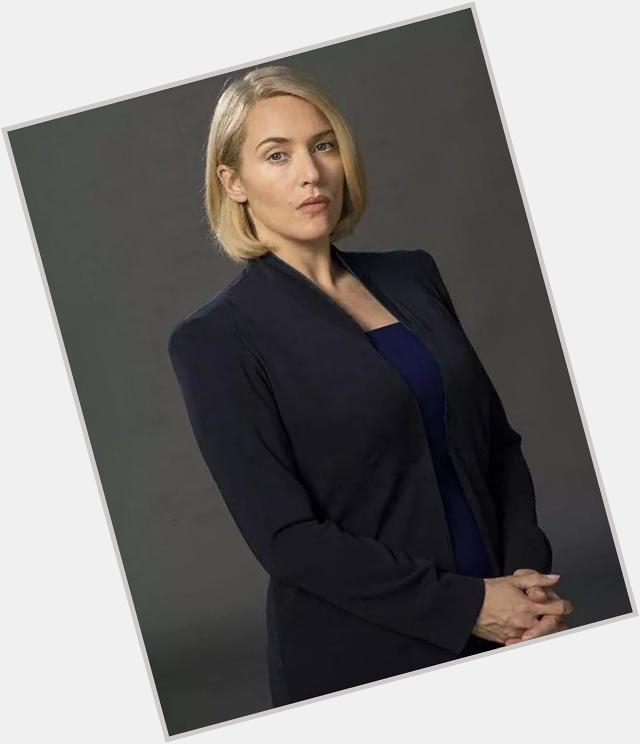 Happy birthday to the best actress Kate Winslet . The best person to interpret my favorite character of erudition. :) 