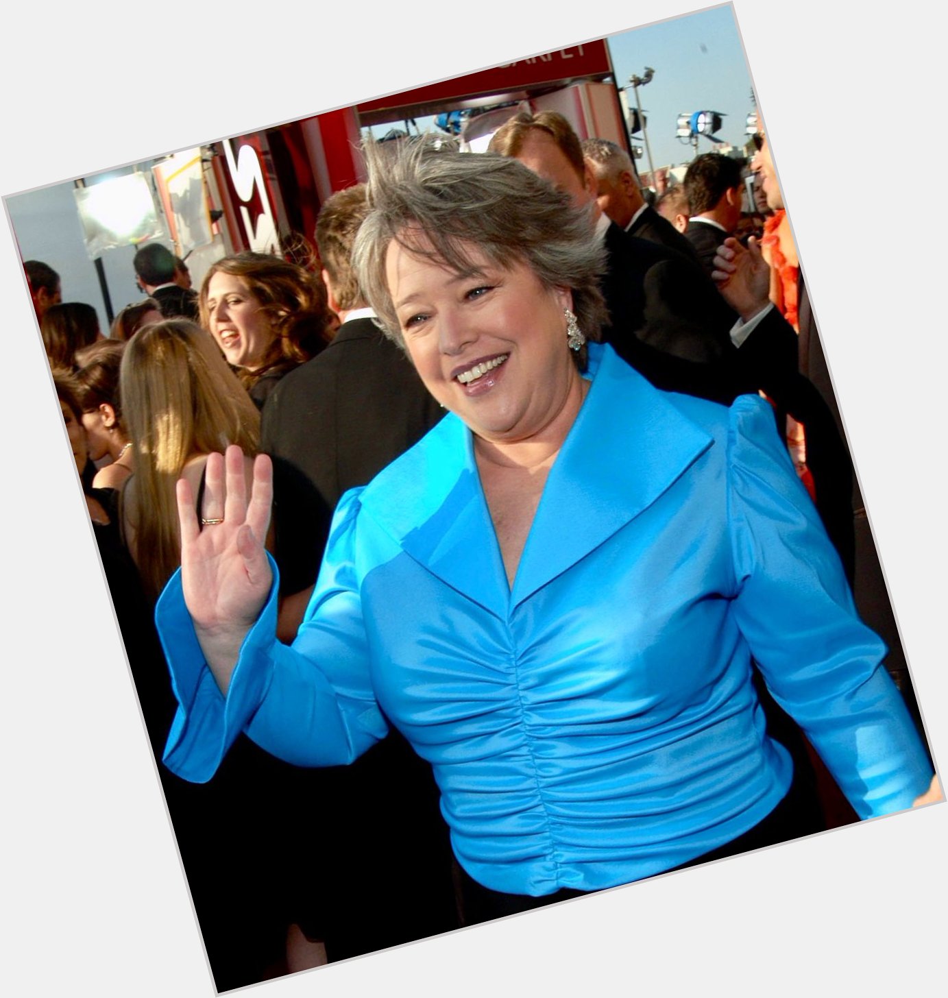  I love Kathy Bates. Happy 74th Birthday to her. Wishing her many more.  June 28, 1948 