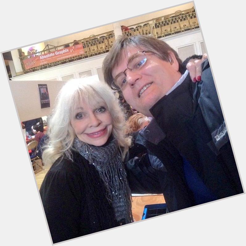 Happy birthday to the wonderful Katy Manning. Here I am meeting her last year in Folkestone. 