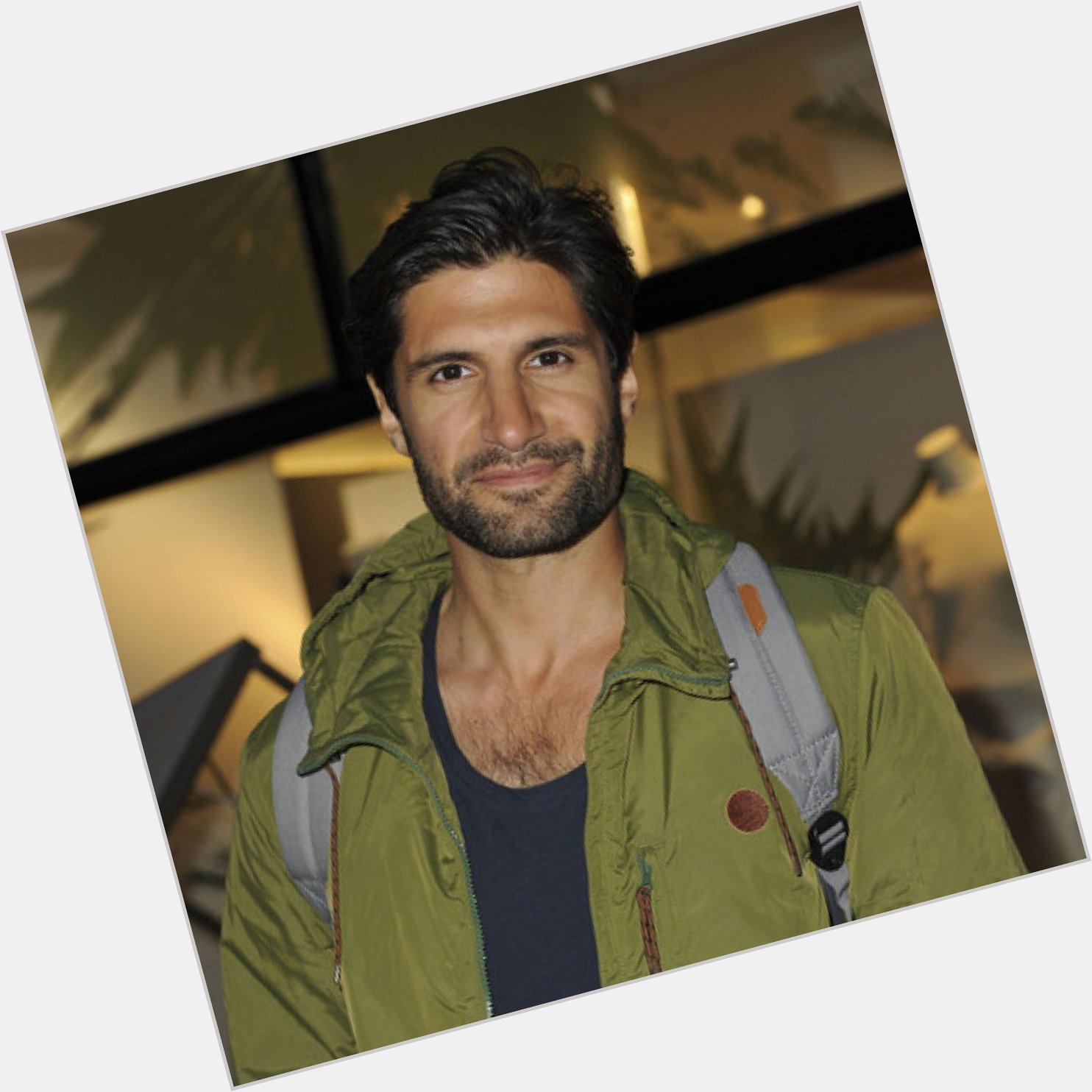 Happy Birthday to Kayvan Novak who Voiced Handles in The Time of the Doctor. 
