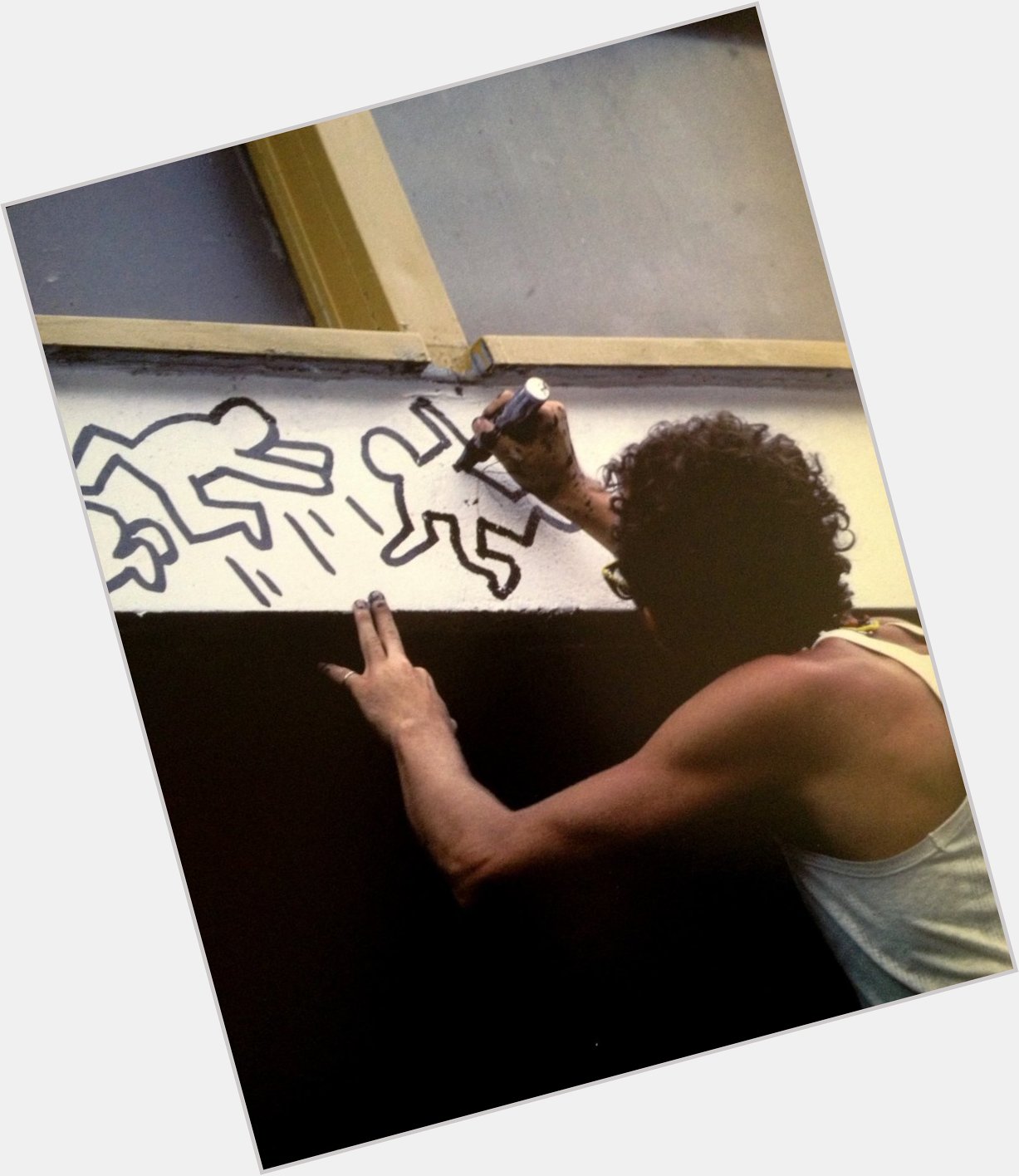 HAPPY BIRTHDAY KEITH HARING 