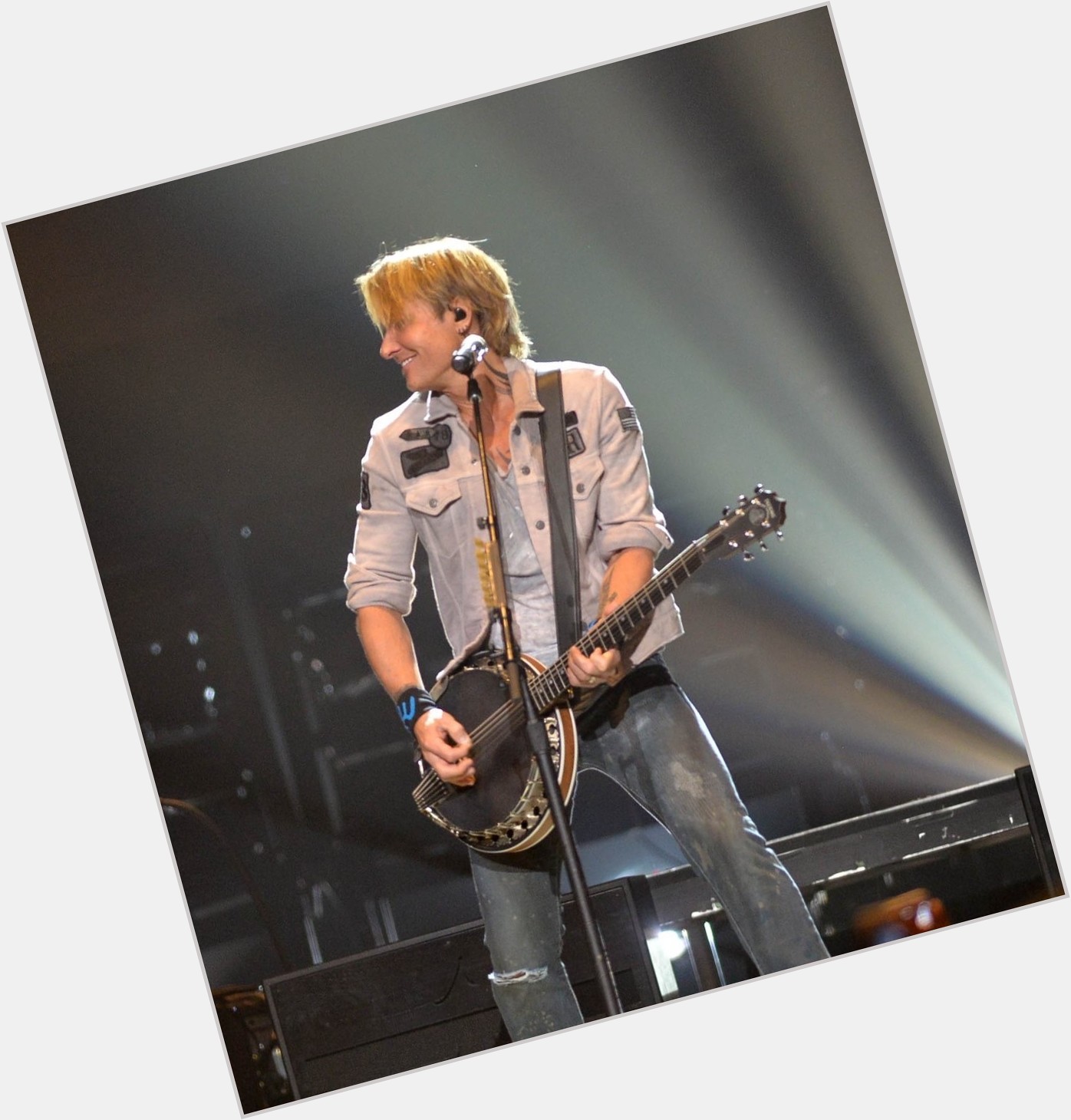 Happy Birthday !! What\s your favorite Keith Urban song? # 