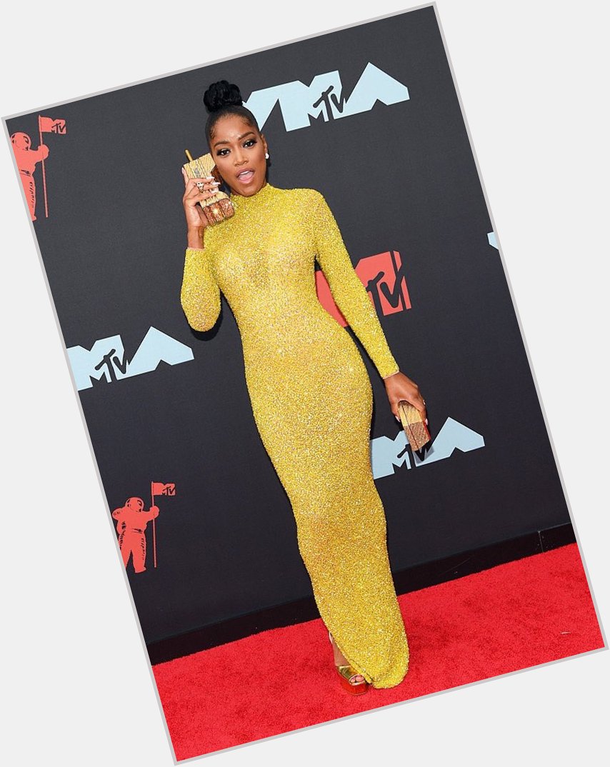 Happy Birthday! Keke Palmer makes it looks easy in yellow at the 