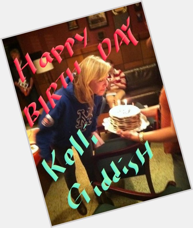 Happy Birthday, my heroine Kelli Giddish! 