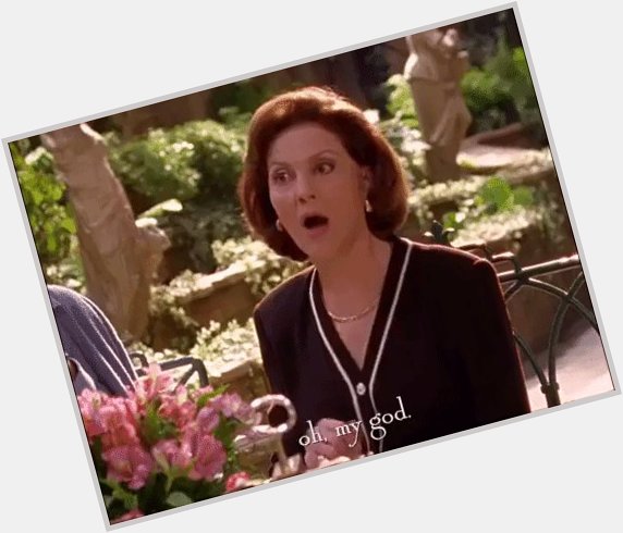 I just found out I share a birthday with Kelly Bishop. Happy birthday, Mrs. Gilmore - you QUEEN. 