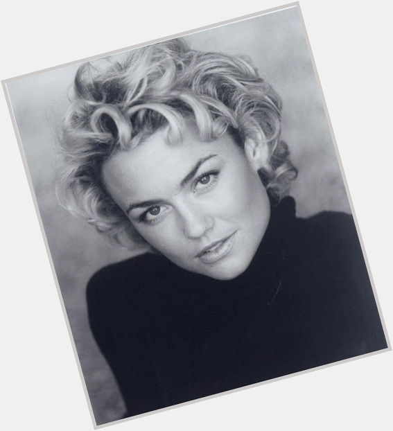 Happy Birthday to the lovely & talented Kelly Carlson.   