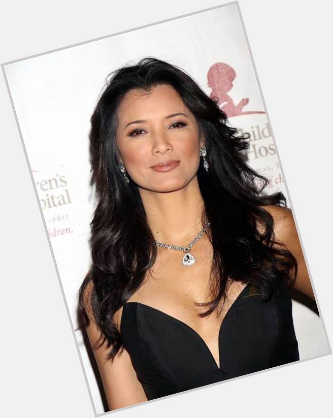 Happy Birthday to the lovely Kelly Hu. I thought she was gorgeous in the Scorpion King!! 