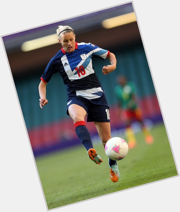 Would like to wish legend Kelly Smith a happy Birthday. Hope you have a good day 