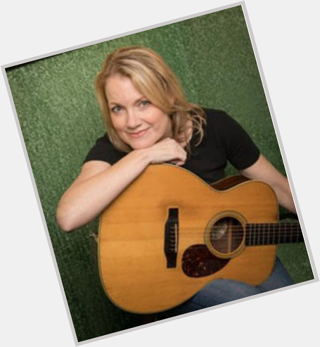 Happy Birthday Kelly Willis!
What are your favorite Kelly Willis dongs / lyrics? 