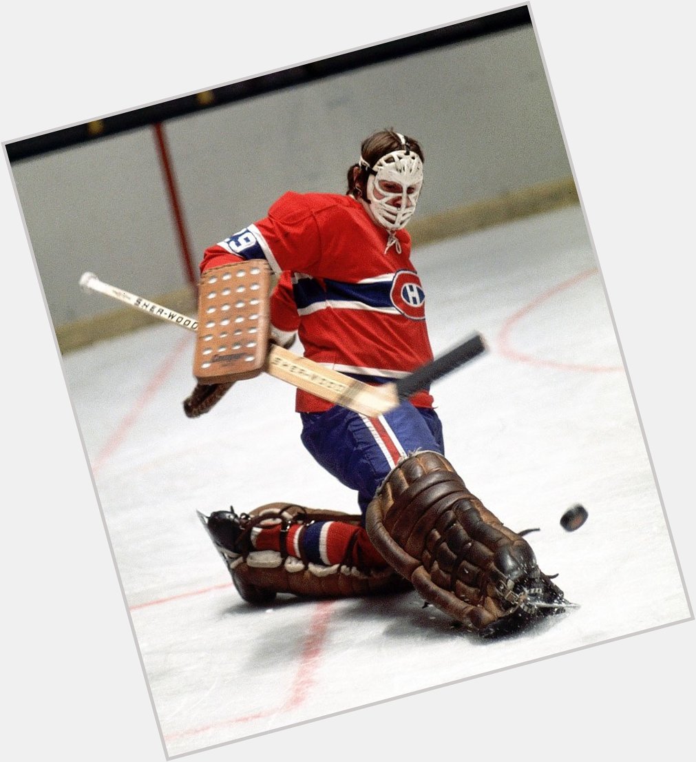 Happy 70th bday to former Montreal Canadiens goalie Ken Dryden, seen here in a 1971 game. 