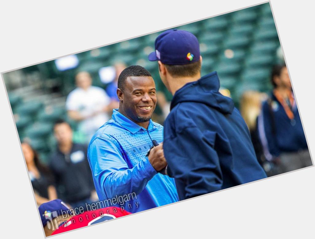Happy 45th birthday to Ken Griffey Jr. Here is The Kid greeting Joe Mauer at the 2013 World Baseball Classic. 
