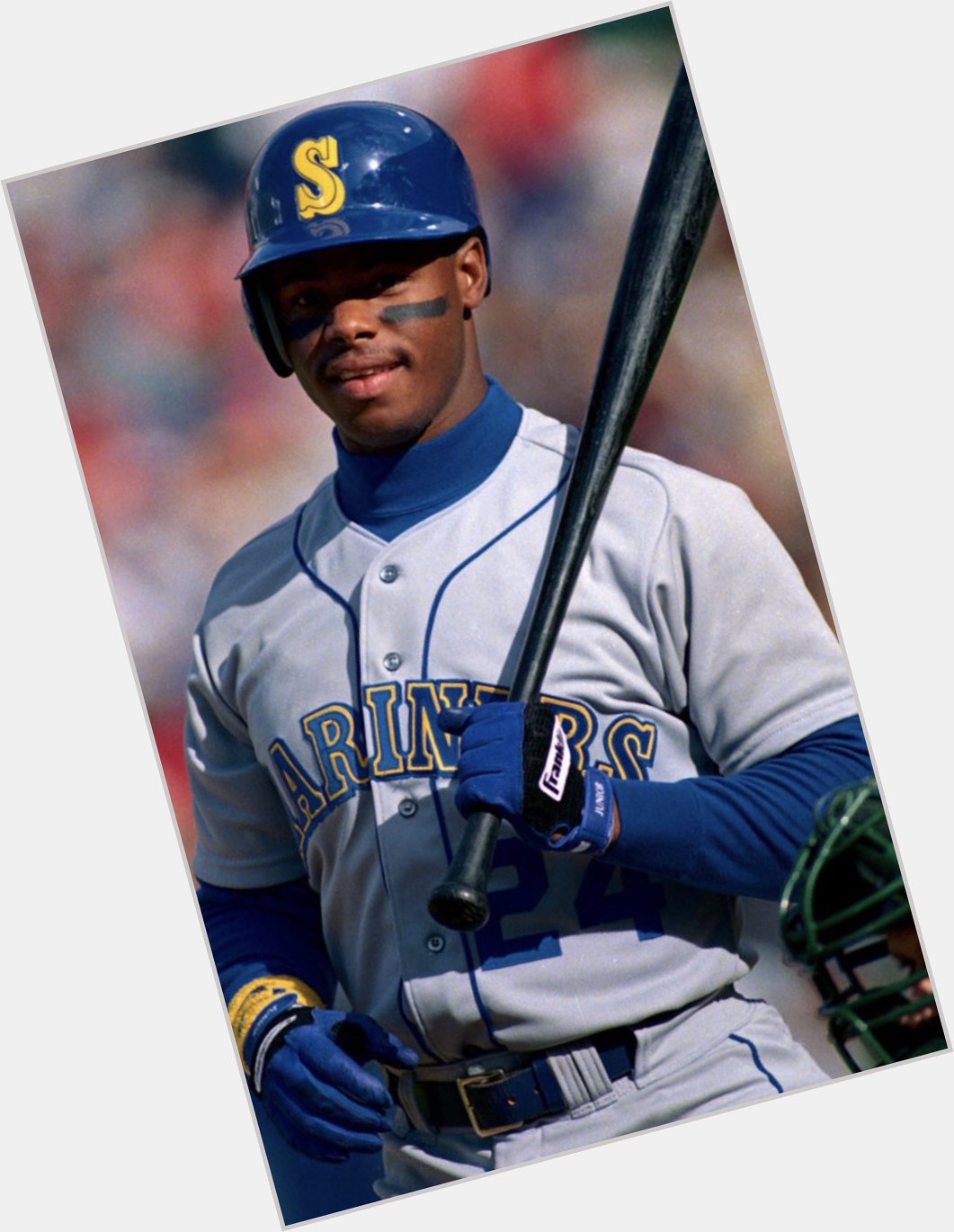 Happy 51st Birthday to my Favorite Baseball Player Growing Up in Legend Ken Griffey Jr.          