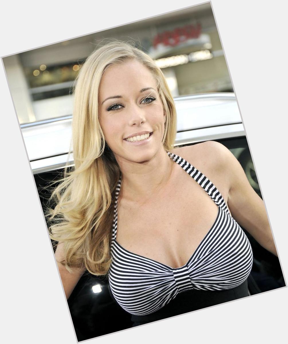 Happy Birthday to Kendra Wilkinson, who turns 30 today! 