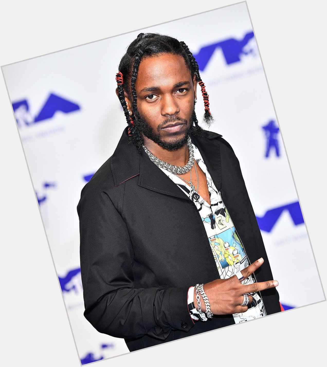 Happy 35th Birthday to Kendrick Lamar  . 