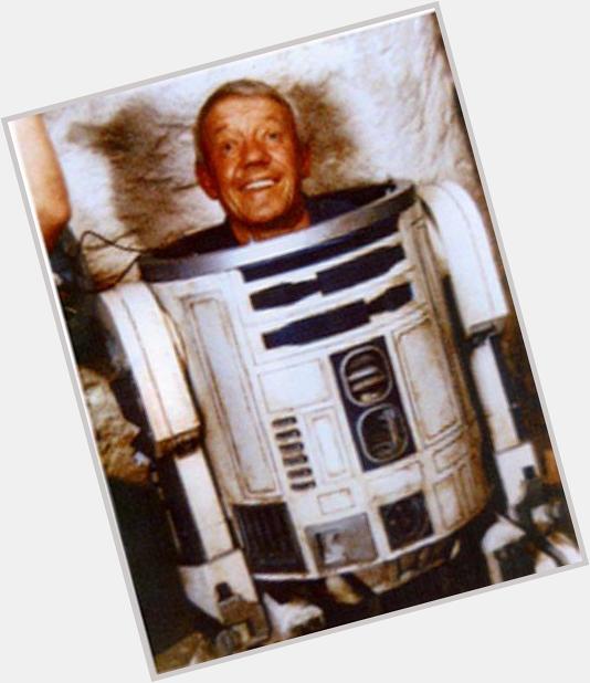 Beep Beep Boop! Happy bday to Kenny Baker--the man inside R2D2. Born Aug 24, 1934, Baker rocketed to fame w Star Wars 