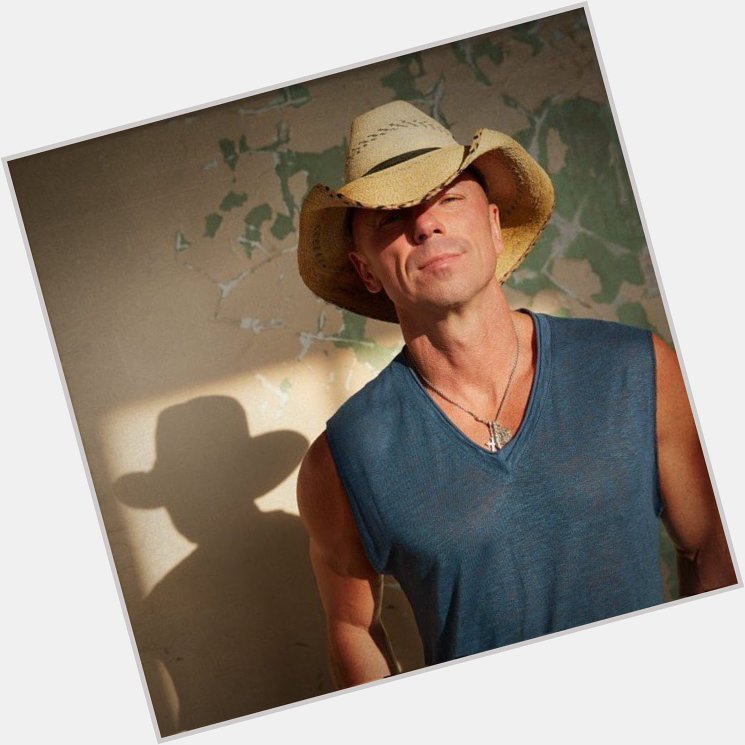 Can thank him enough for all the wonderful music he makes, again wanna say happy birthday to Kenny Chesney! 