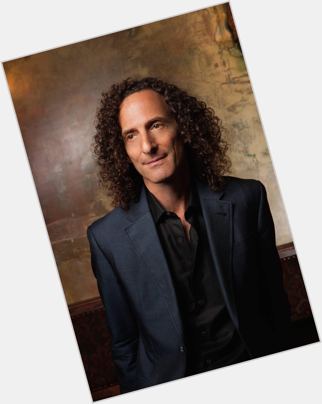 Kenny G (Kenneth Gorelick)
Birth 1956.6.5 ~
Happy Birthday
  