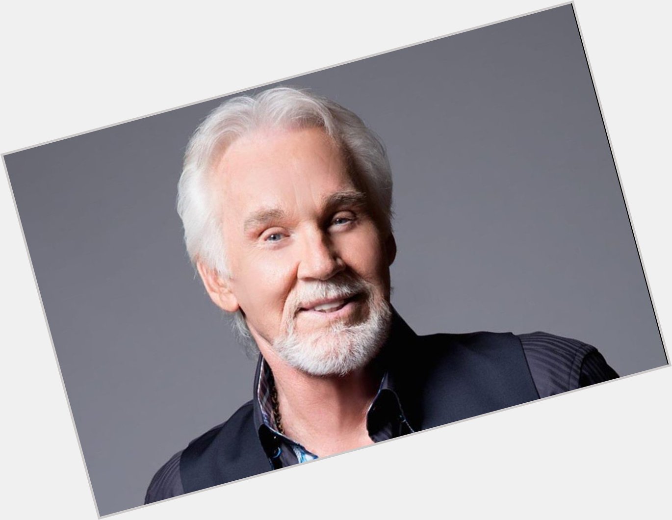Happy 80th birthday to the LEGENDARY Kenny Rogers!       