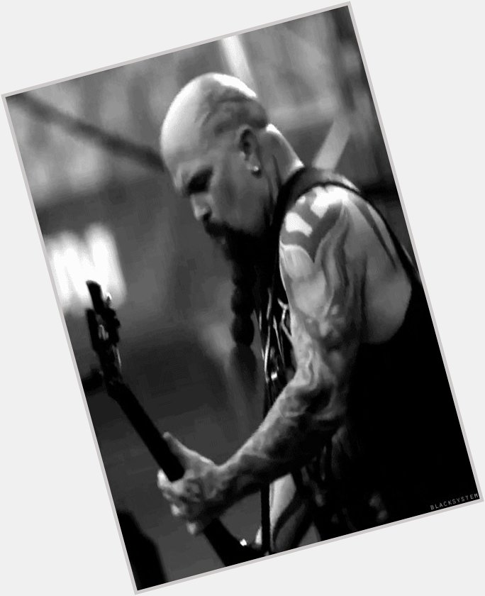 HAPPY BIRTHDAY KERRY KING! thanks for all the killer tunes 