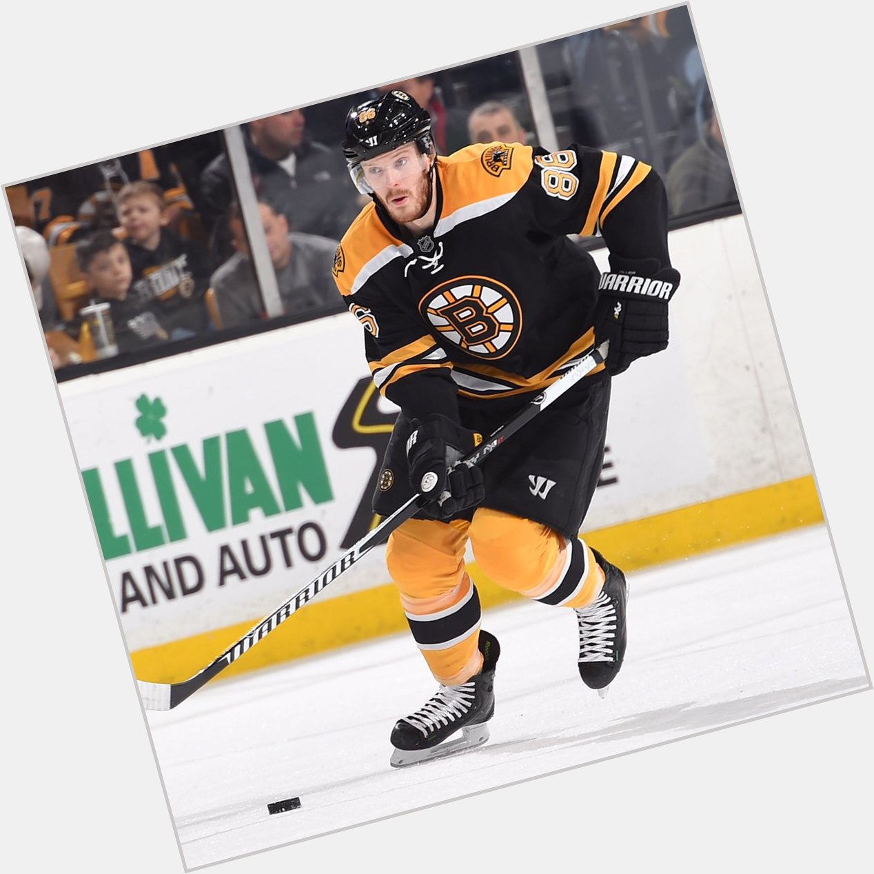  to wish Kevan Miller a happy birthday! 