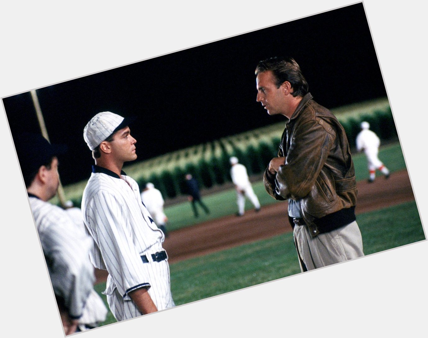 Happy birthday Kevin Costner. Quote this your favourite baseball movie of his 