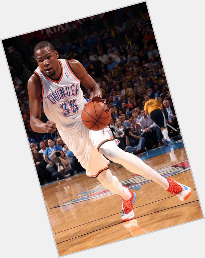   ... and happy birthday today to Kevin Durant! 