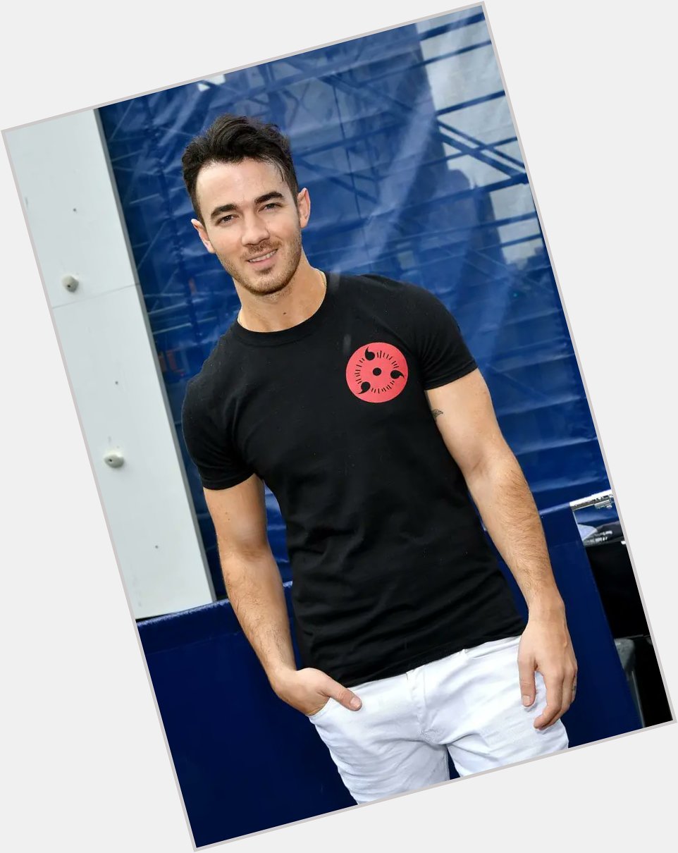 IT\S ALL ABOUT KEVIN JONAS FOR THE NEXT 24 HOURS

HAPPY ROCKIN\ BIRTHDAY we love you so much   