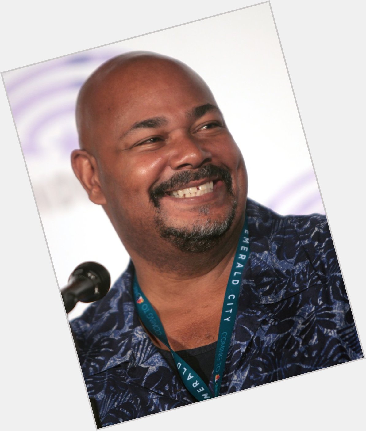 Happy 58th Birthday to Kevin Michael Richardson! He\s one of my best voice actors ever!    
