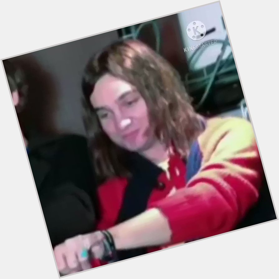 Happy Birthday, Kevin Parker. Don\t ask me about this fan cam. 