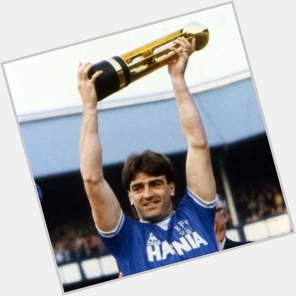 Happy 57th birthday to Everton legend Kevin Ratcliffe! 