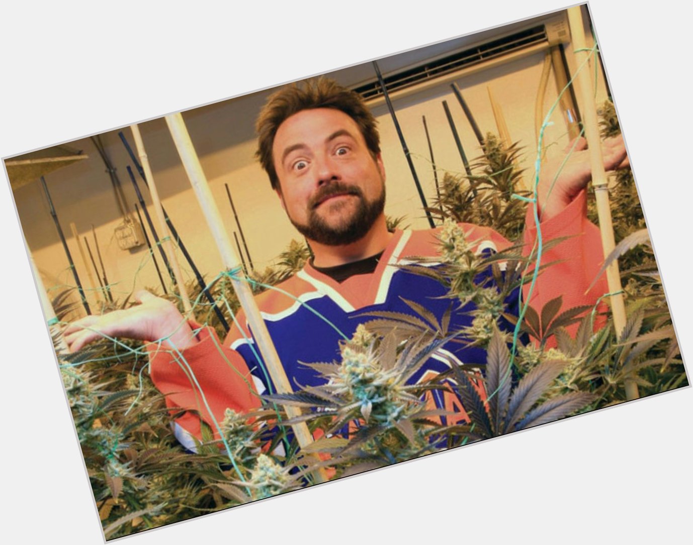 The Docs wanna wish a happy birthday to 1 of Tony\s personal heroes, the iconic Kevin Smith. 