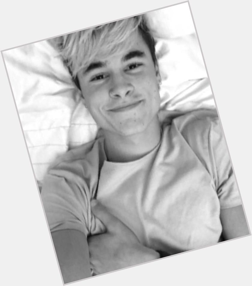 (1/3) omg HAPPY FREAKING BIRTHDAY KIAN LAWLEY I can\t even begin to describe how happy you make me!! You are the... 