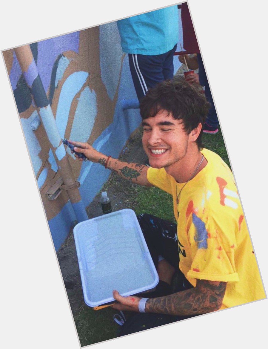 Happy birthday to kian Lawley I love you so much I hope you spend your day with the people you love 