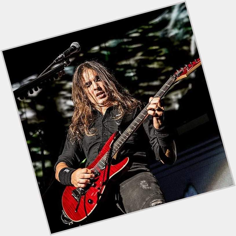 Happy Birthday!!!! Kiko Loureiro, guitarrista brasileño, ex miembro de Angra y actualmente miembro de Megadeth. 