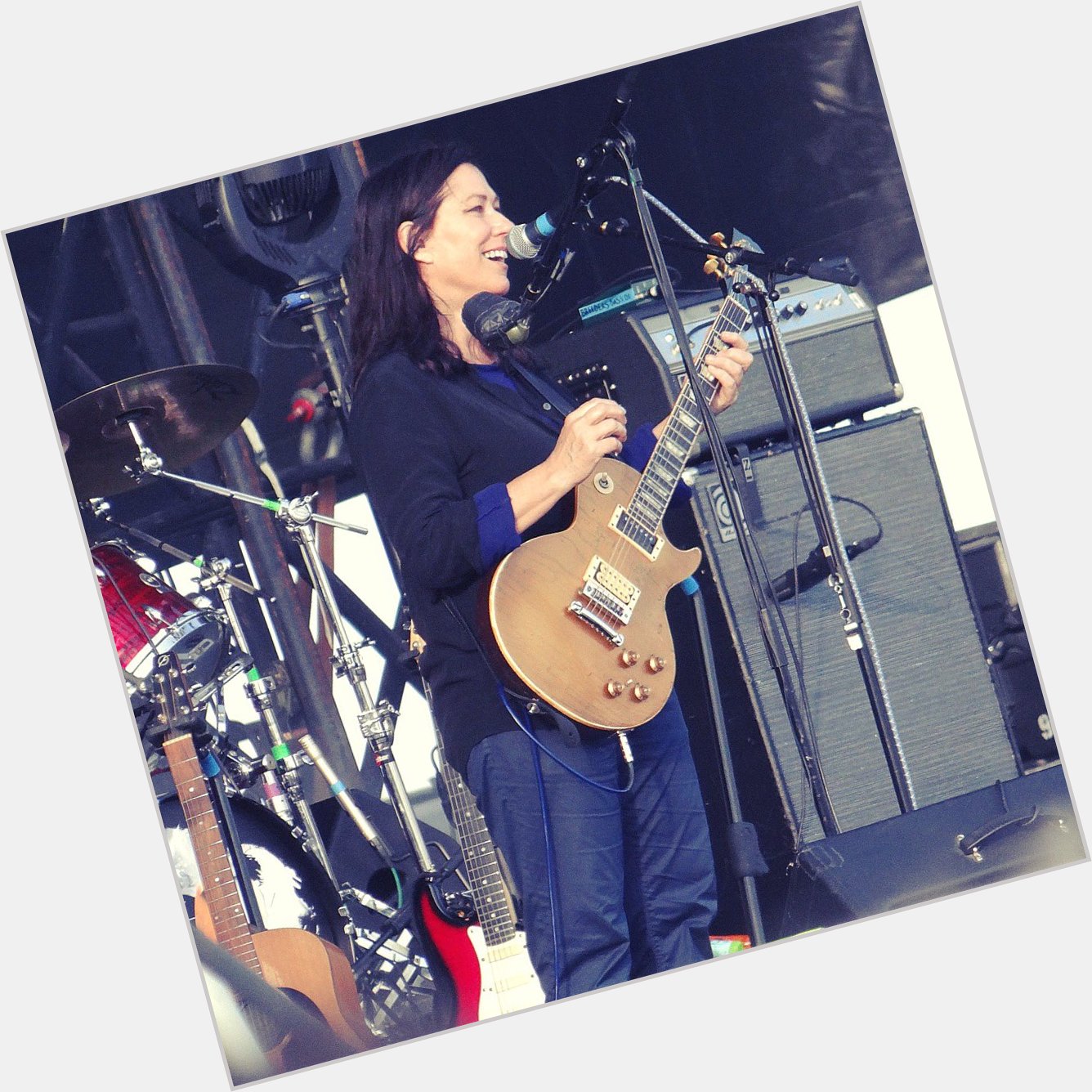 Happy birthday queen Kim Deal! Here last week with at       