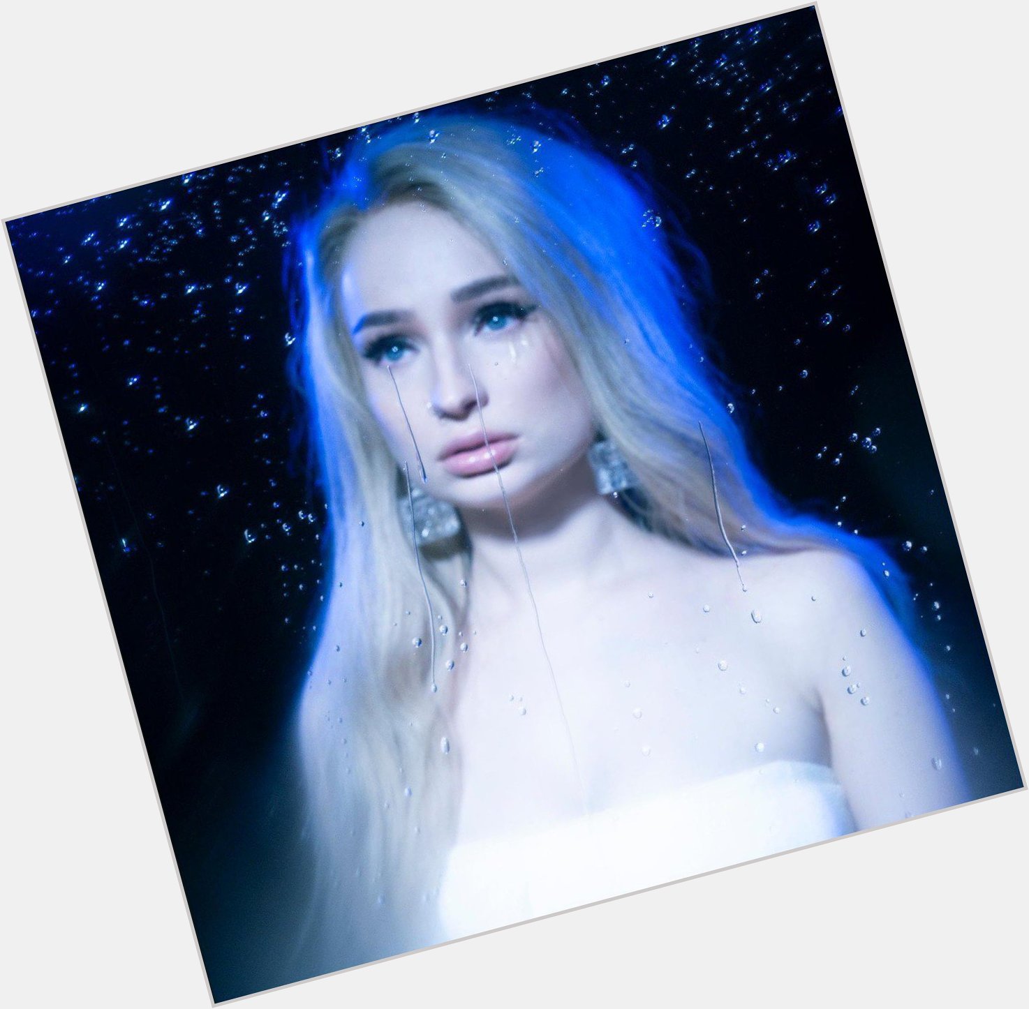 Happy birthday to my beautifil queen kim petras    