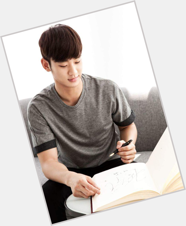  , happy birthday to the charming actor,kim soo hyun .. stay handsome and stay childish 