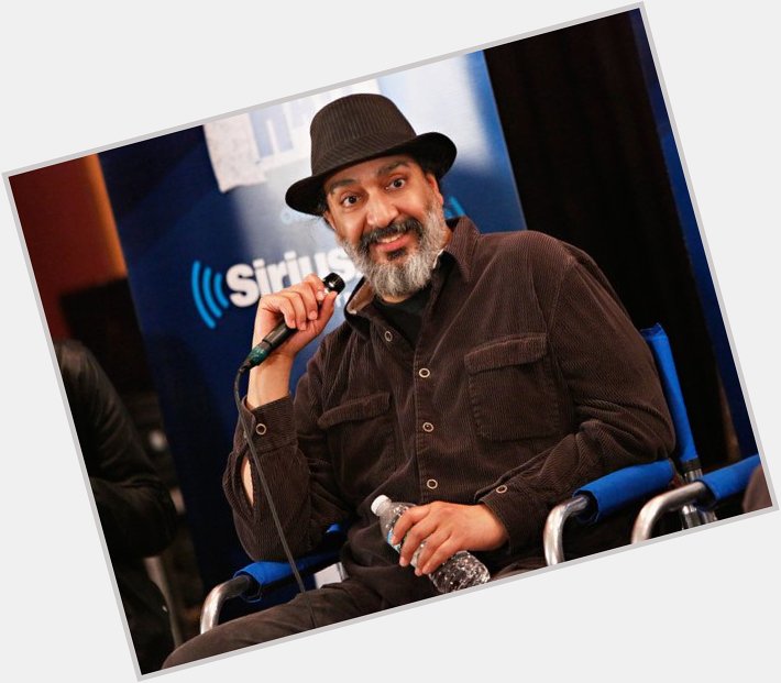 With the loudest of love, happy 57th birthday to guitarist Kim Thayil. 