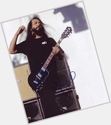 Happy belated birthday to the most underrated guitar player on earth, Kim Thayil of Soundgarden 