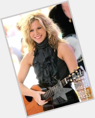 Happy Birthday Wishes to this lovely lady Kimberly Perry!       