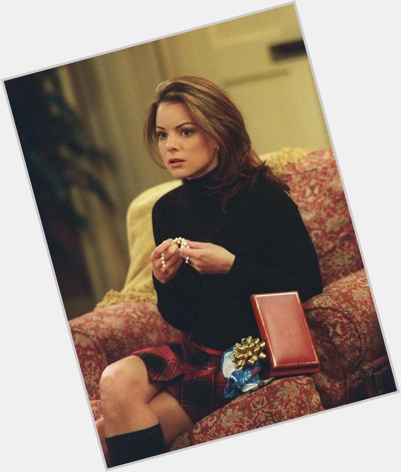 Happy Birthday to the only reason I watched Mrs. Kimberly Williams-Paisley ;) 