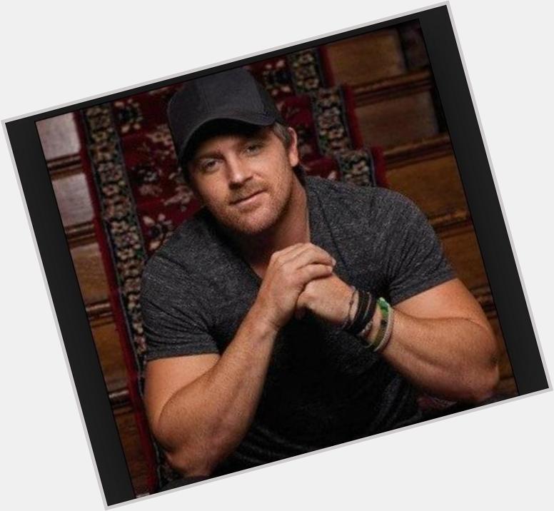 Happy birthday to this amazing artist to many more kip MOORE I totally love u and your music 