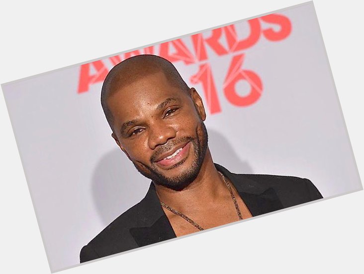 HAPPY BIRTHDAY KIRK FRANKLIN! I SMILE .   